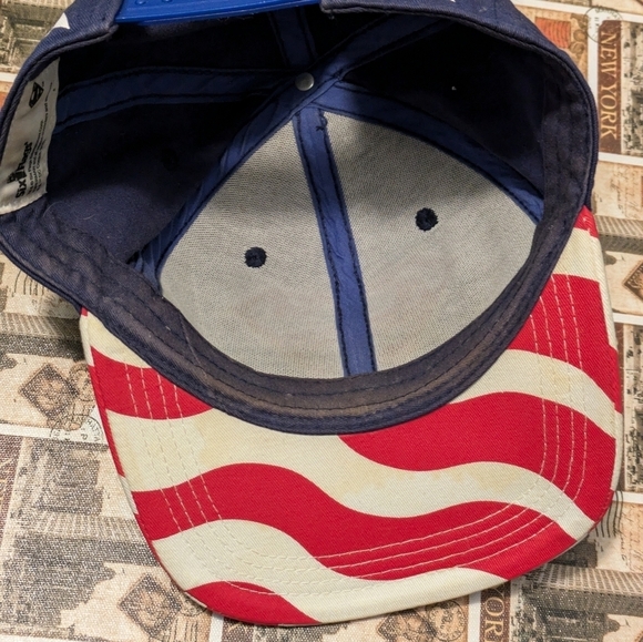 Six flags hat dc comics super man patriotic - Picture 7 of 7